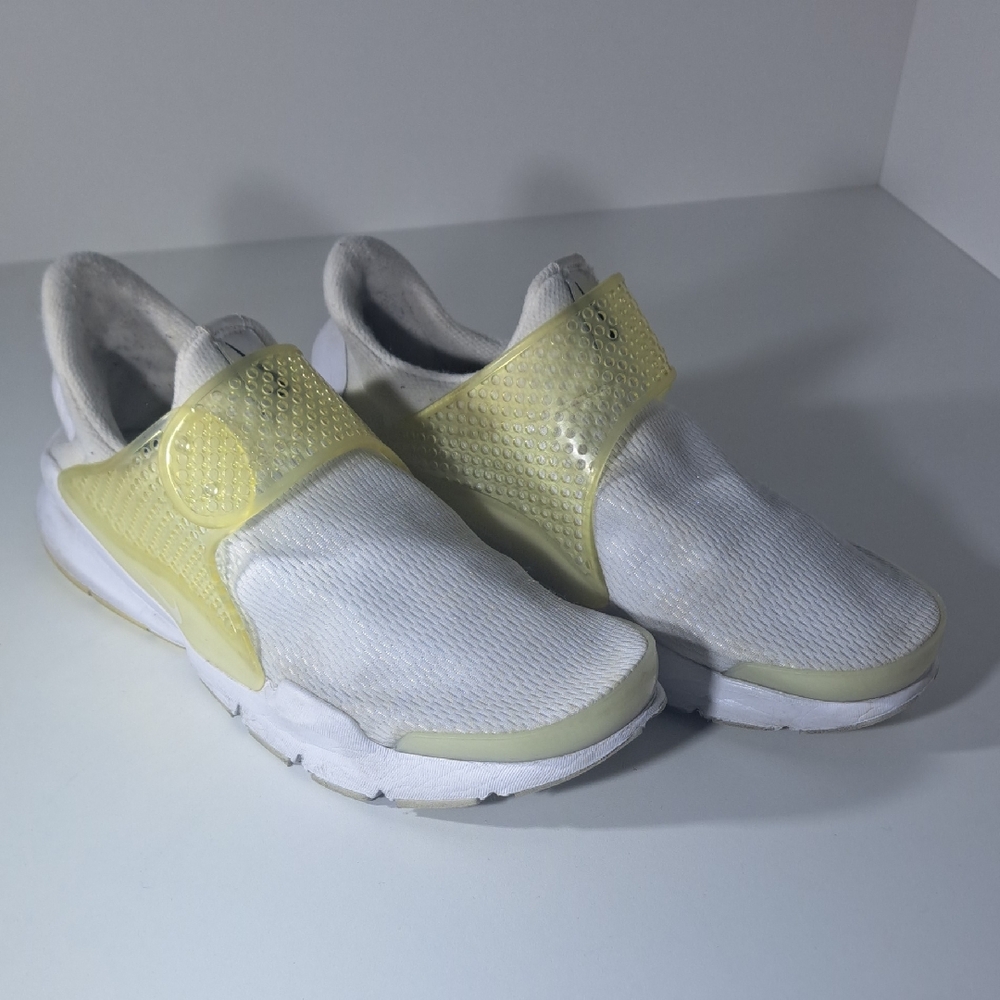 Nike Sock Dart KJCRD - White